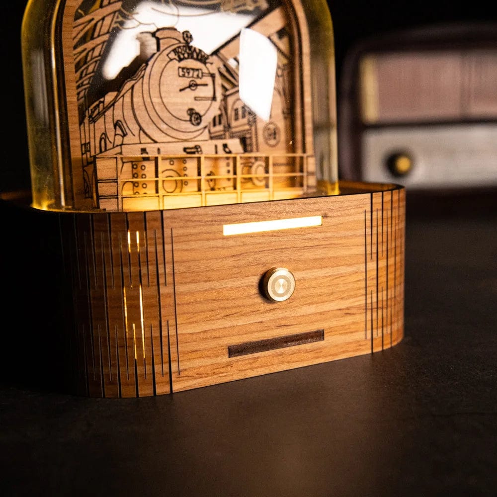 Harryy Potter Retro Hogwarts Music Box 3D Night Light Train NO.9 5972 Wooden Carving Touch Black Walnut Music Box Toy Figures MobileÉtoilé